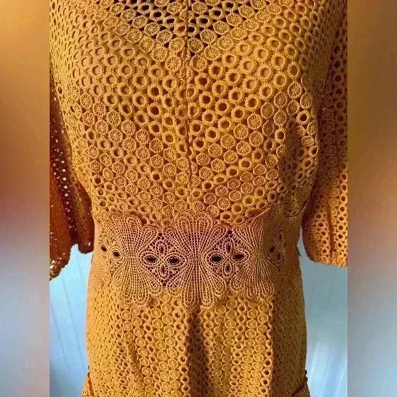 Saylor Milo Puff Sleeve Dress ~ Burnt Orange ~ Large - Picture 6 of 9